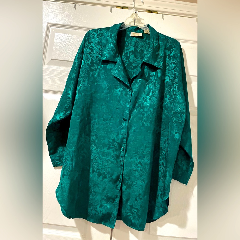 Victoria’s Secret Vintage Gold Label Sz- M/L Green/Blue Sleep Shirt